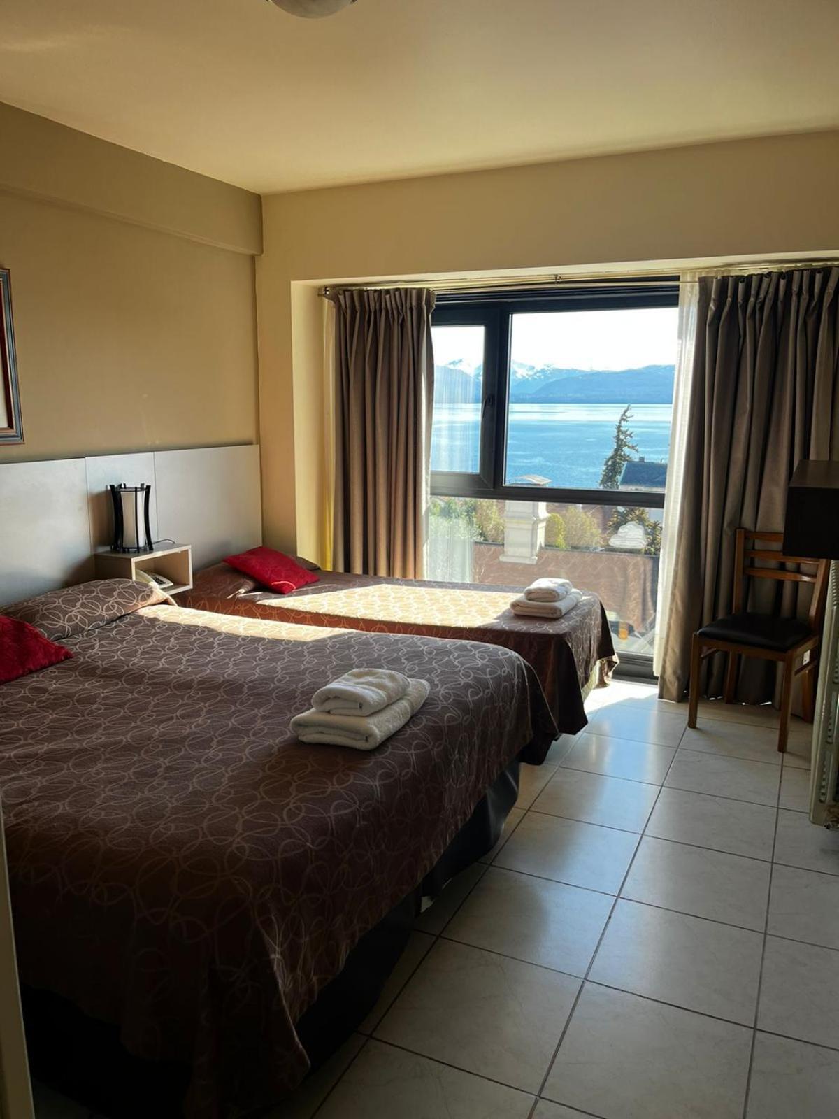 Hotel Internacional San Carlos de Bariloche Esterno foto